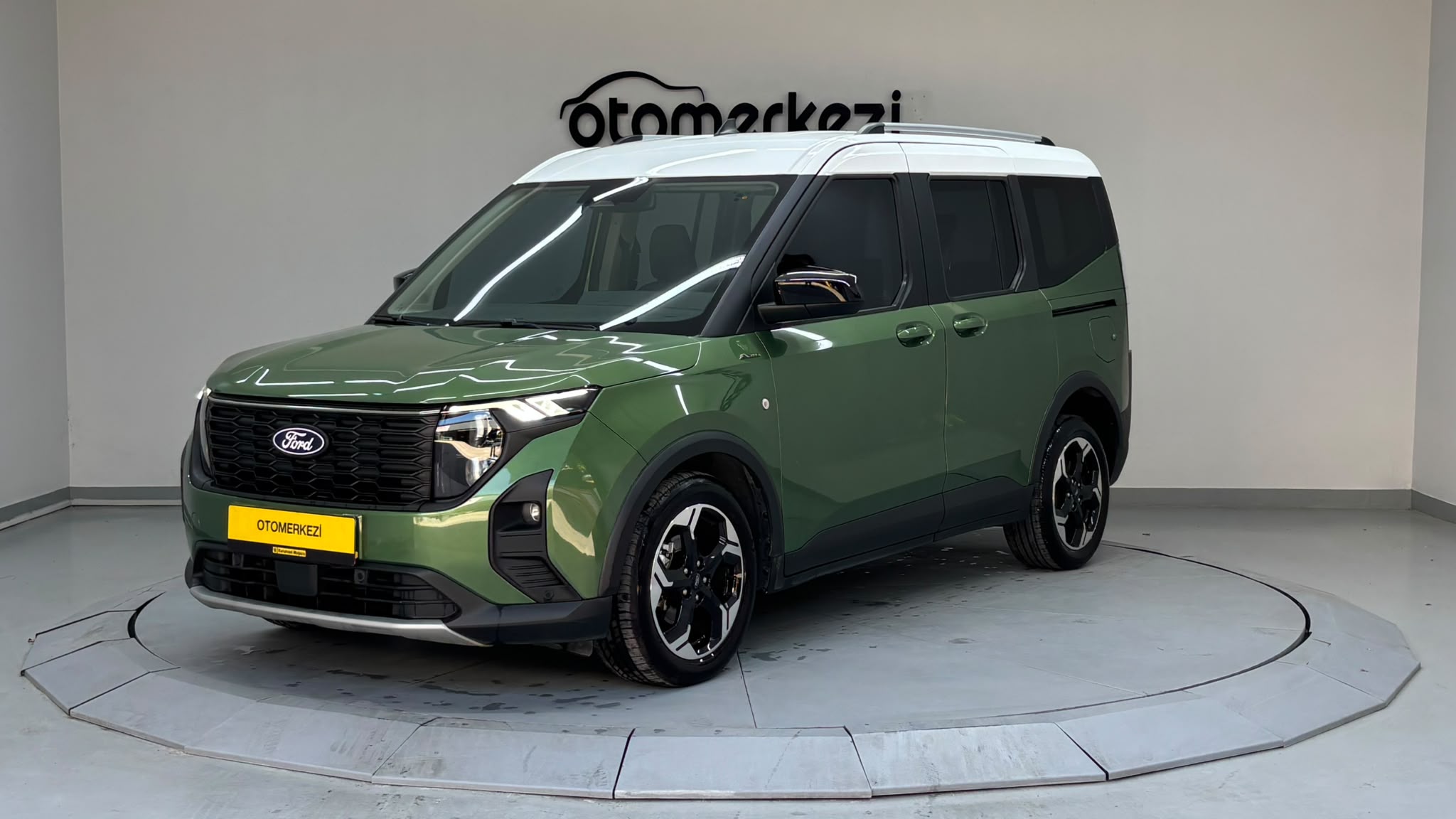FORD TOURNEO 1